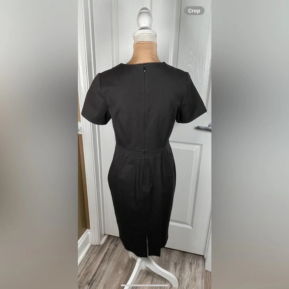 Banana Republic NEXT TAILORING BLACK SHORT SLEEVE STRETCH MIDI SHEATH DRESS - Picture 7 of 10